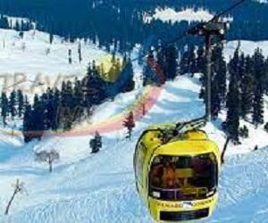 Budget Kashmir Family Trip For 5 Days