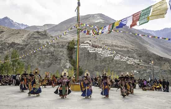 Ladakh Tour Packages From Nagpur