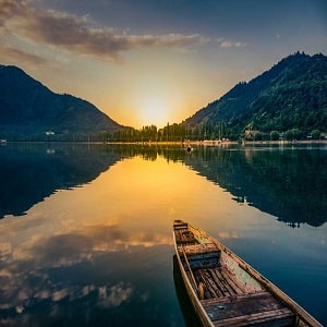 Srinagar Tour With Gulmarg Night stay