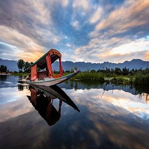 Srinagar Tour Packages From Jammu