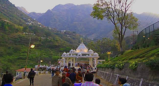 Kashmir Vaishno Devi Tour Packages From Kolkata