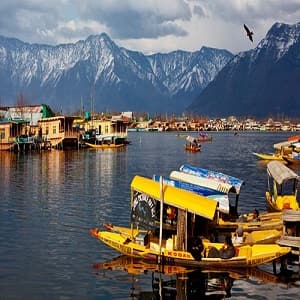 Srinagar Tour Packages from Hyderabad
