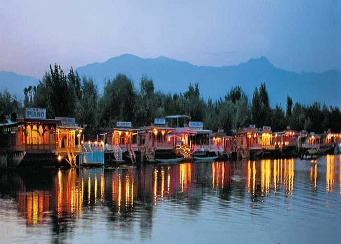 Travel Agents in Srinagar