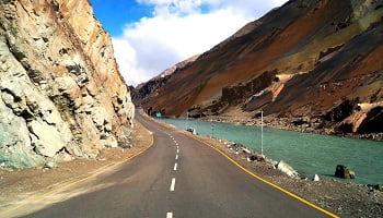 Visit Kashmir Ladakh By Road Tour 7 Days