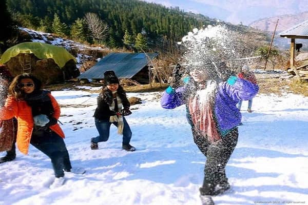 Kashmir Family Tour Packages